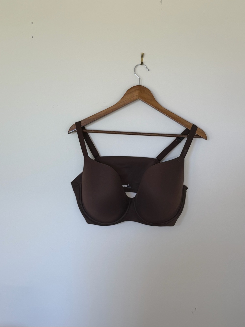 Smoothez Everyday T-Shirt Bra in Chocolate Brown 42D